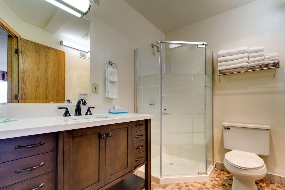 Fireside Inn And Suites Devils Lake Eksteriør bilde